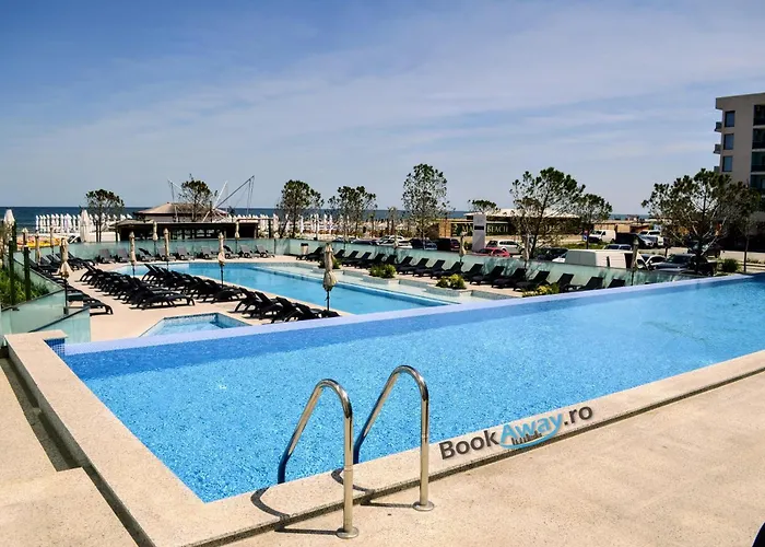 Sandy Breeze - Jacuzzi & Sauna Infinity