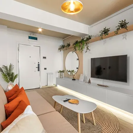 Sandy Breeze - Jacuzzi & Sauna Infinity Lejlighed Năvodari