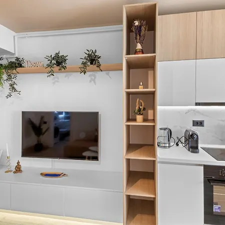 Sandy Breeze - Jacuzzi & Sauna Infinity * Năvodari