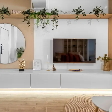 Sandy Breeze - Jacuzzi & Sauna Infinity Apartamento