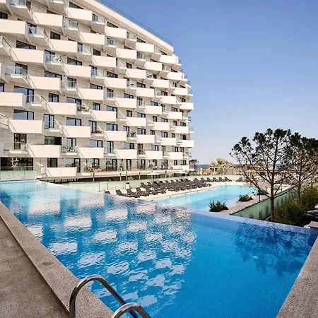 Sandy Breeze In Infinity Pool & Apartmán *