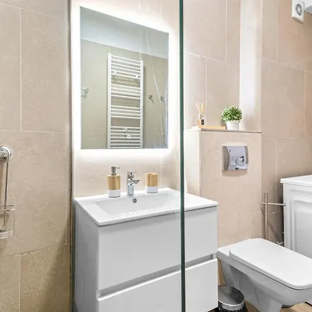 Apartamento Sandy Breeze - Jacuzzi & Sauna Infinity Năvodari