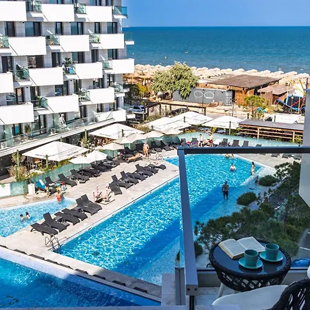 Apartment Sandy Breeze In Infinity Pool &
